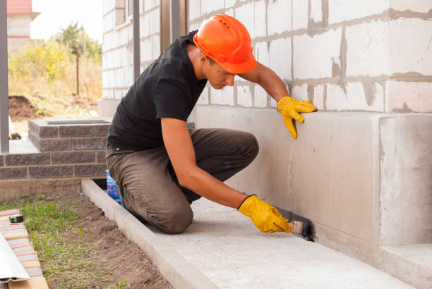 Waterproofing professionals working in Russia, OH